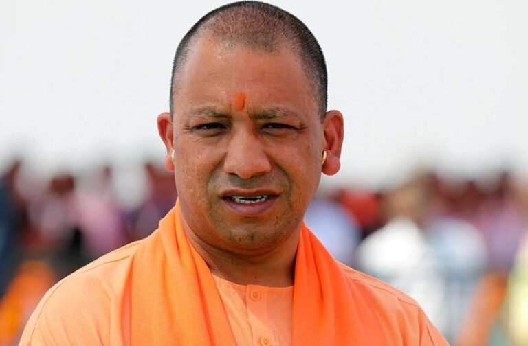 C M Yogi adityanath