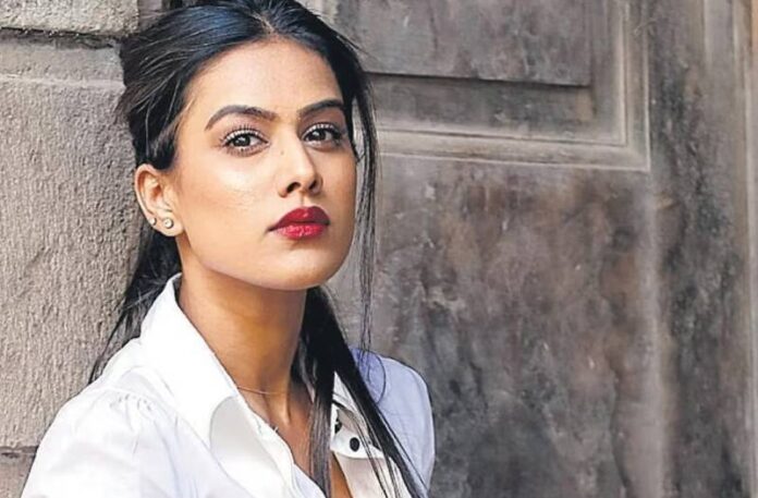 Nia Sharma