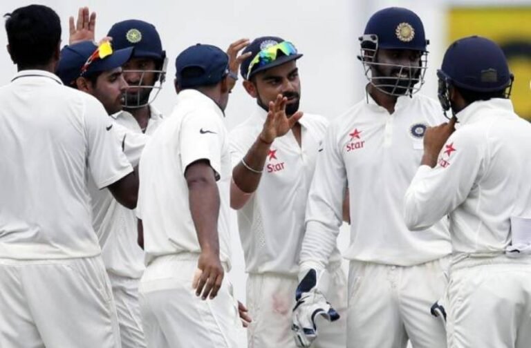 टेस्ट सीरीज के बीच अचानक 34 साल के भारतीय गेंदबाज ने लिया संन्यास, फैसले से हैरान हुए फैंस