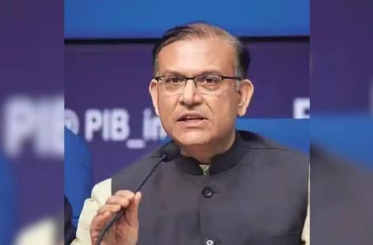 गौतम गंभीर के बाद BJP के एक और सांसद ने पार्टी से की गुजारिश, कहा- चुनावी कर्तव्य से मुझे मुक्त कर दें