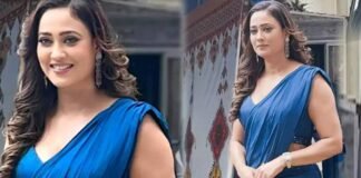 नीली साड़ी पहन सड़कों पर निकली 43 साल की श्वेता तिवारी, खूबसूरती देखकर उड़े फैंस के होश Shweta Tiwari