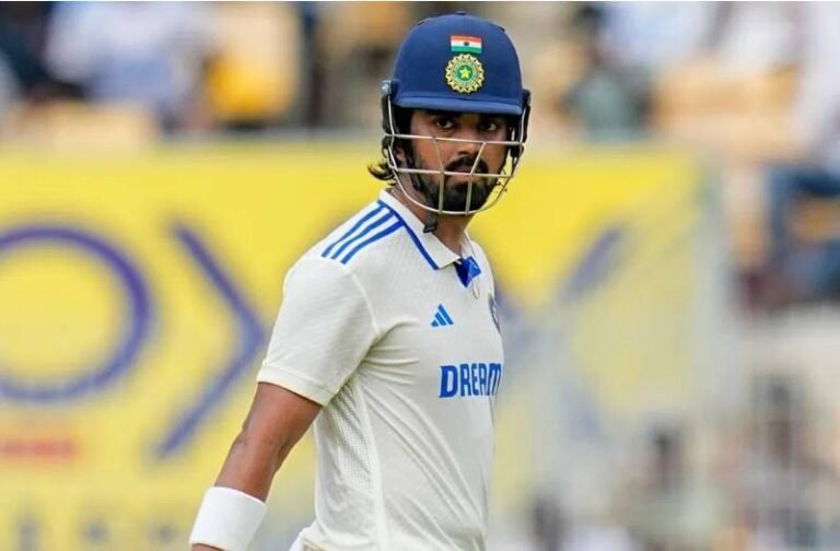 केएल राहुल ने बेंगलुरु में खेला अपना आखिरी टेस्ट? मैच खत्म होने के बाद पिच के छुए पैर, देखें वीडियो