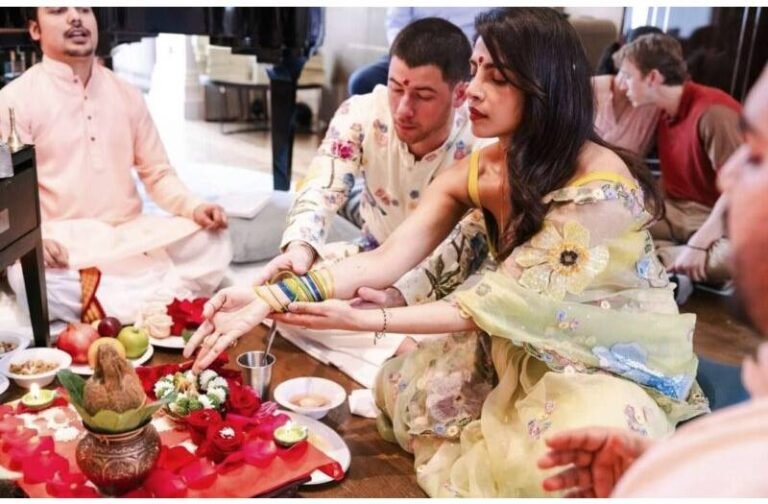 विदेश में प्रियंका चोपड़ा ने बेटी और पति के साथ मनाई दिवाली, तस्वीरों में छुपाया लाडली का चेहरा