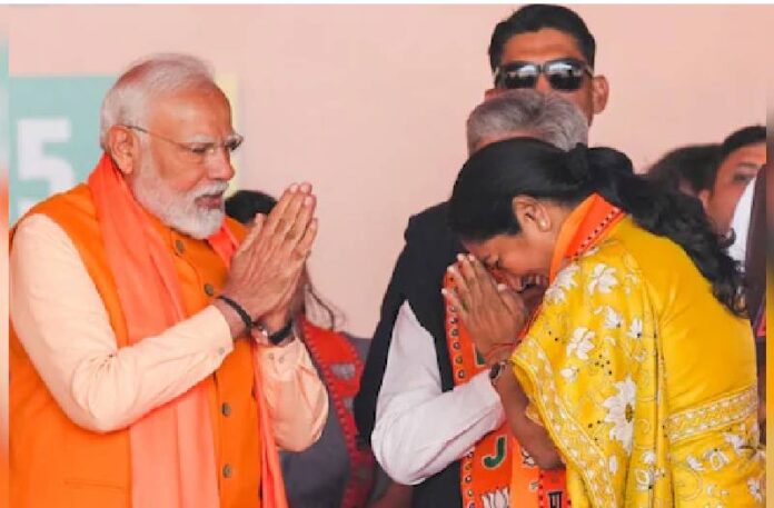 rekha gupta and pm modi