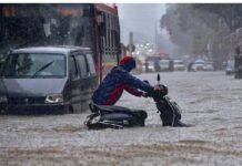 मुंबई में आफत की बारिश! एक ही दिन में 7 मौतें, फंसे सैकड़ों, क्या अगले 48 घंटे और खतरनाक हैं? Mumbai Rains