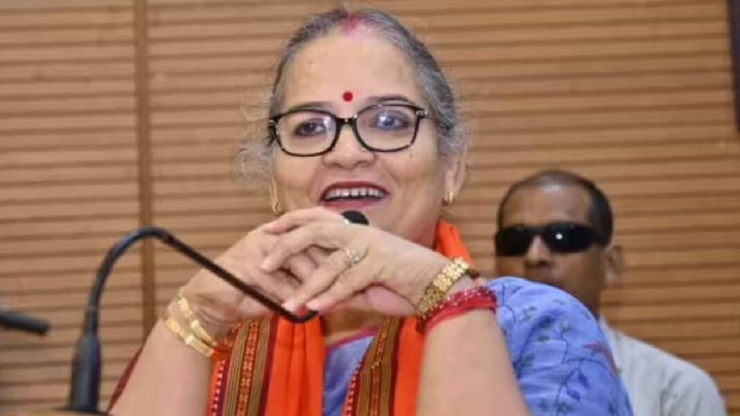 लखनऊ नगर निगम में ‘छिपे हाथों’ की पड़ताल शुरू! बांग्लादेशी और रोहिंग्या सफाईकर्मियों की होगी पहचान, मेयर ने खुद किया ऐलान