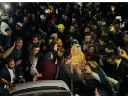 इमरान खान