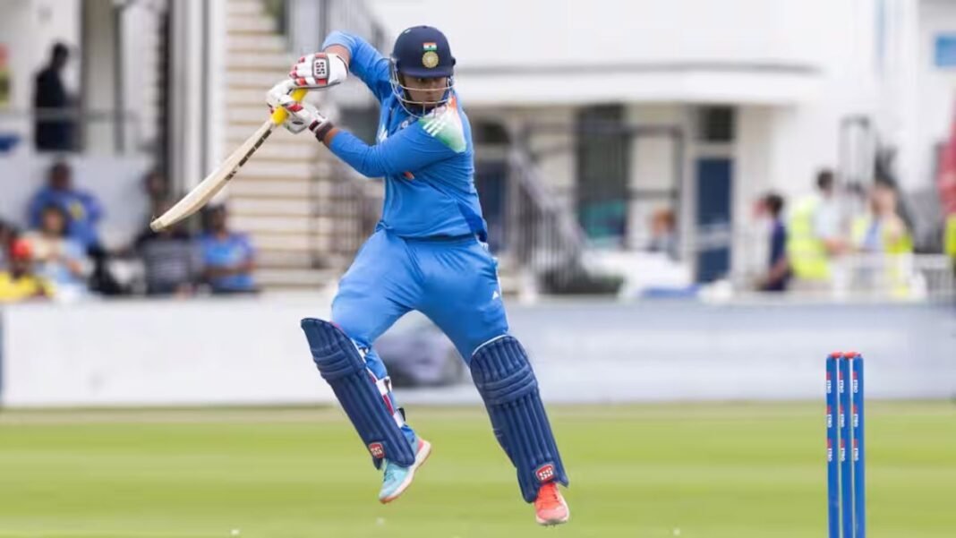 15 छक्के, 11 चौके… 42 गेंद में ही वैभव सूर्यवंशी ने ठोक दिए 144 रन, सिर्फ 32 गेंद में पूरा किया शतक