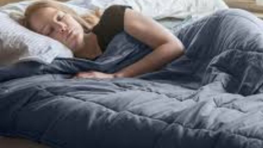 सर्दियों में कंबल या रजाई? जानिए कौन देता है ज्यादा गर्माहट और सेहत को फायदा