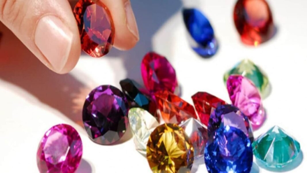 खुल सकता है बंद किस्मत का ताला: ये 3 चमत्कारी रत्न बदल सकते हैं आपकी जिंदगी