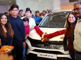 14 साल के स्टार को मिला खास तोहफा! जानिए क्यों टाटा मोटर्स ने वैभव सूर्यवंशी को गिफ्ट की चमचमाती Tata Curvv वैभव सूर्यवंशी