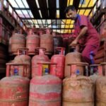 गैस की किल्लत पर सरकार का बड़ा दांव! अचानक लागू हुआ ECA, क्या अब LPG सिलेंडर की सप्लाई पर पड़ेगा असर? एलपीजी गैस