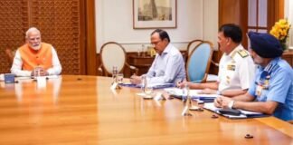 दिल्ली में मची हलचल: क्या भारत भी जंग में उतरेगा? PM मोदी ने बुलाई सीक्रेट मीटिंग PM Modi