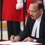 “कोर्ट में ही अंग्रेजी का एग्जाम दे दो…” सुप्रीम कोर्ट में याचिकाकर्ता से CJI ने पूछे ऐसे सवाल कि छूट गए पसीने सुप्रीम कोर्ट