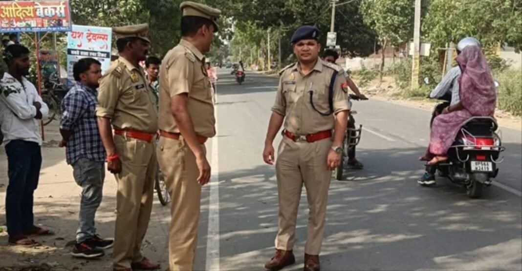 UP News: जूते पहनने की जिद ने ले ली जान, बड़े भाई ने 15 साल के छोटे भाई को मार दिया चाकू UP News