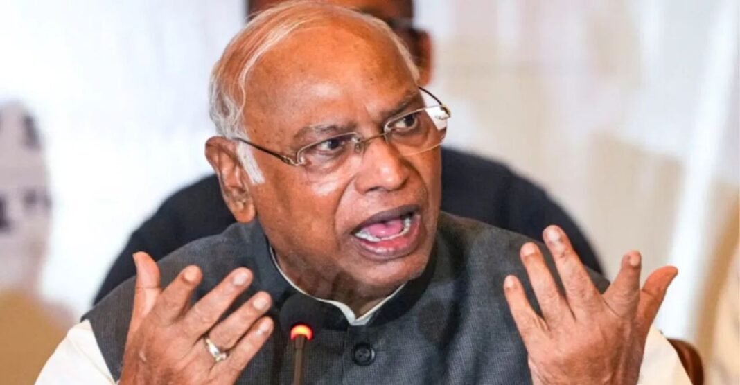 कर्नाटक में सीएम बदलेंगे या नहीं? मल्लिकार्जुन खरगे ने कहा- “मेरे बारे में फैसला सोनिया गांधी ही…” मल्लिकार्जुन खरगे