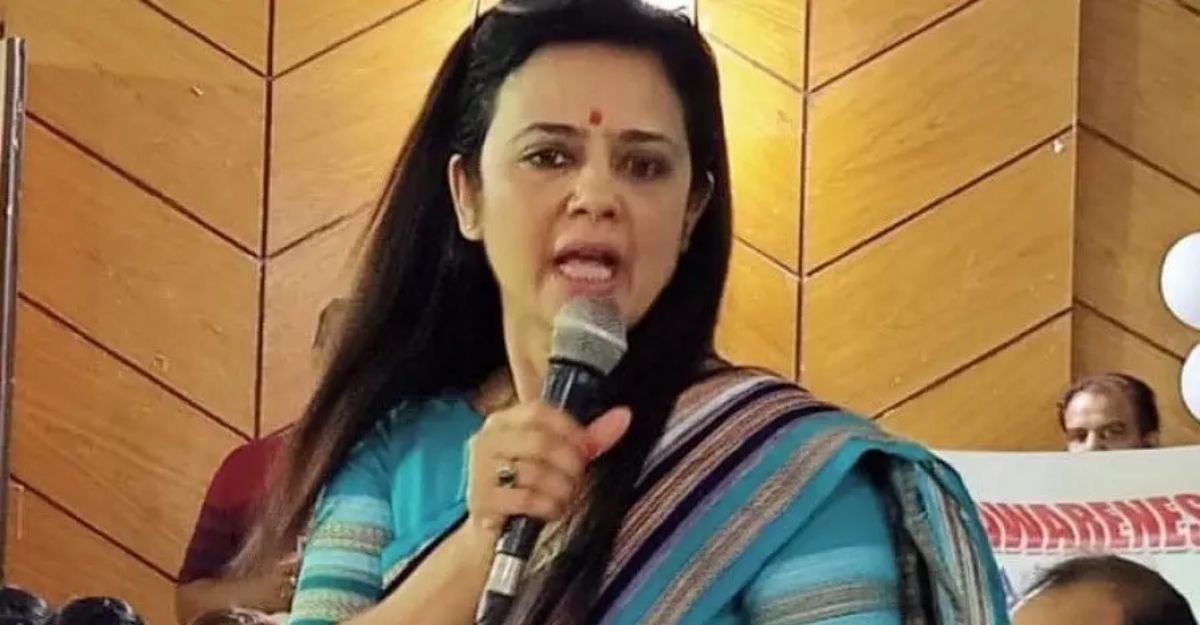 महुआ मोइत्रा महुआ मोइत्रा