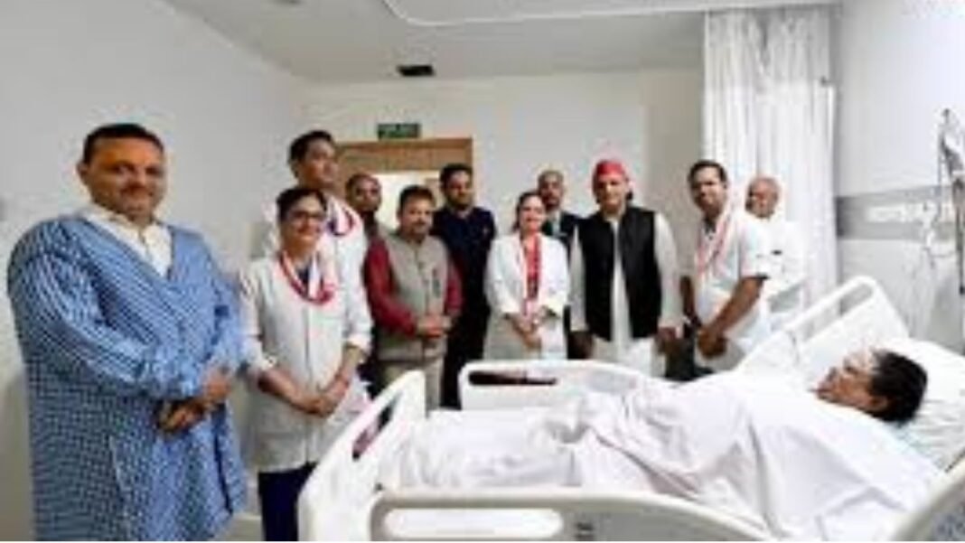 अखिलेश यादव