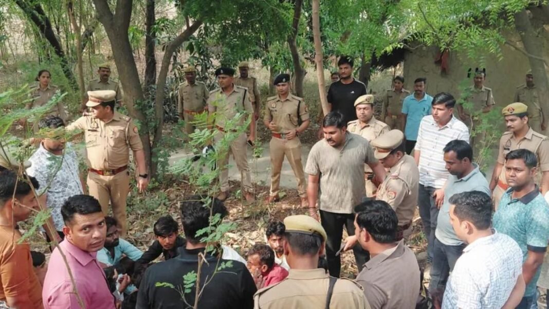 UP के ‘जामतारा’ में पुलिस की फिल्मी सर्जिकल स्ट्राइक! ड्रोन से की घेराबंदी, जब खेतों में भागने लगे साइबर ठग फिर… जामतारा