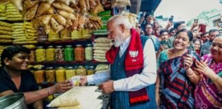 PM मोदी को झालमुरी खिलाना पड़ा भारी? दुकानदार को पाकिस्तान-बांग्लादेश से मिली जान से मारने की धमकी PM Narendra Modi