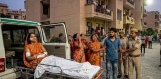 ‘शादी नहीं करोगी तो…’ कौशांबी में सनकी प्रेमी ने पार की हैवानियत की सारी हदें, मंझनपुर में मंचा हड़कंप! UP News