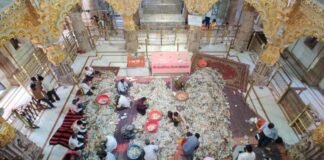 34 साल में 520 गुना बढ़ा ‘भगवान का खजाना’… 337 करोड़ का दान, 200 लोग फिर भी नहीं संभाल पाते नोटों का पहाड़! Chittorgarh News