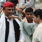 इस्तीफे के इनकार बीच ममता बनर्जी से मुलाकात करेंगे अखिलेश यादव! क्या आने वाला है संवैधानिक संकट? अखिलेश यादव