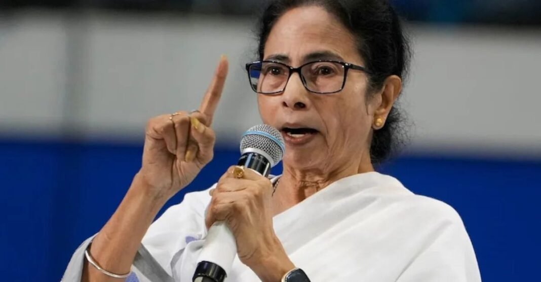 बंगाल में दो TMC सांसदों पर हमलों के बाद क्या बोली ममता बनर्जी? कहा- ‘लोकतंत्र की हत्या…’ Mamata Banerjee