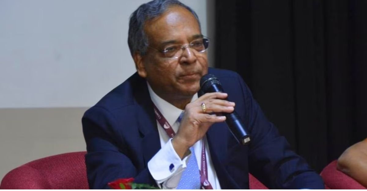 पूर्व IAS अधिकारी धनेंद्र कुमार पूर्व IAS अधिकारी धनेंद्र कुमार