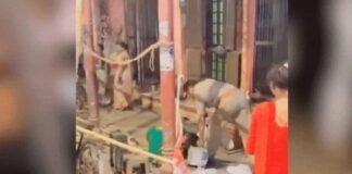 बाल पकड़कर पटक दिया, डंडे से दबाया गला… काशी विश्वनाथ मंदिर के बाहर महिला संग दरोगा की मारपीट Varanasi News