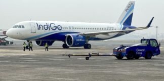 टेकऑफ से ठीक पहले आखिर क्यों धुएं से भर गया IndiGo का विमान? यात्रियों में मची अफरा-तफरी IndiGo