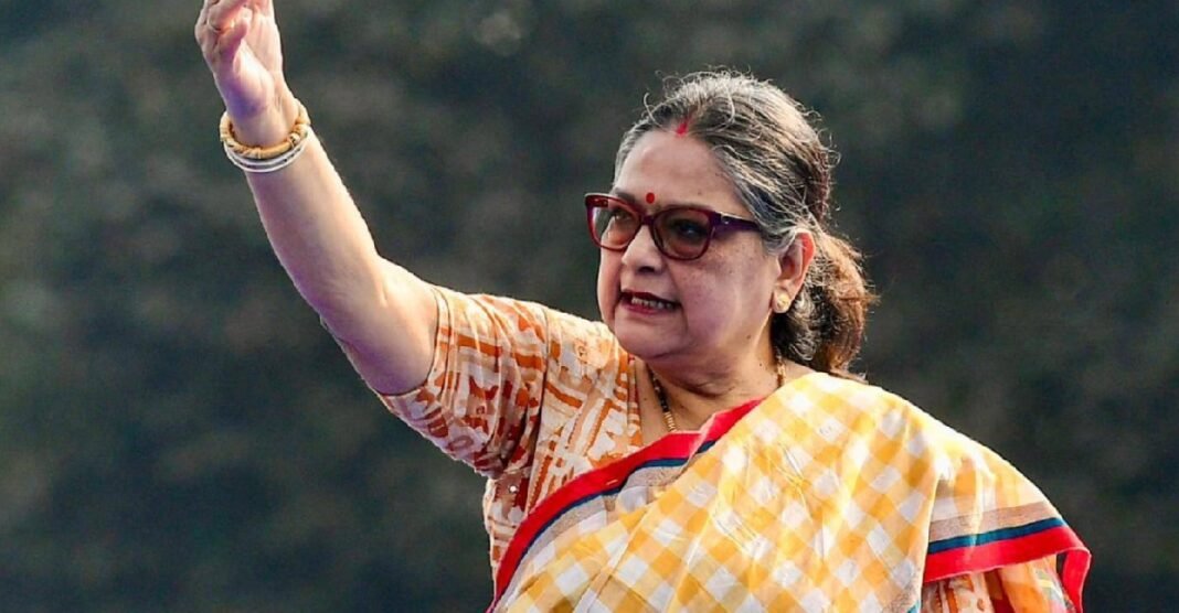 TMC की सांसद काकोली घोष ने अचानक छोड़े सभी पद, लेकिन क्यों नहीं छोड़ी पार्टी? काकोली