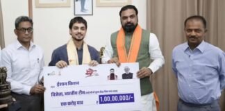 ईशान किशन पर हुई करोड़ों की बारिश! CM सम्राट चौधरी ने दिया बड़ा तोहफा, बोले- बिहार का नाम ऐसे ही… ईशान किशन