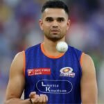 IPL में बेंच पर क्यों बैठे हैं अर्जुन तेंदुलकर? अब अचानक इस लीग में खेलने का रास्ता कैसे खुला अर्जुन तेंदुलकर