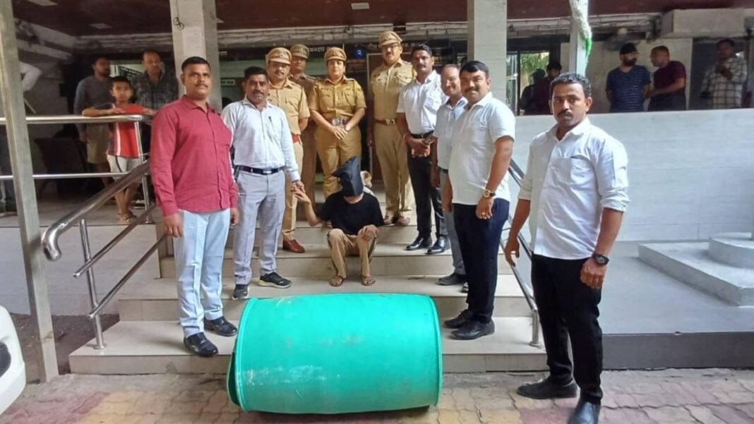 मुंब्रा के ‘हरे ड्रम’ का खुला खौफनाक राज! प्रेमी को बुलाया, फिर पति और भाई संग मिलकर उतार दिया मौत के घाट Mumbai News