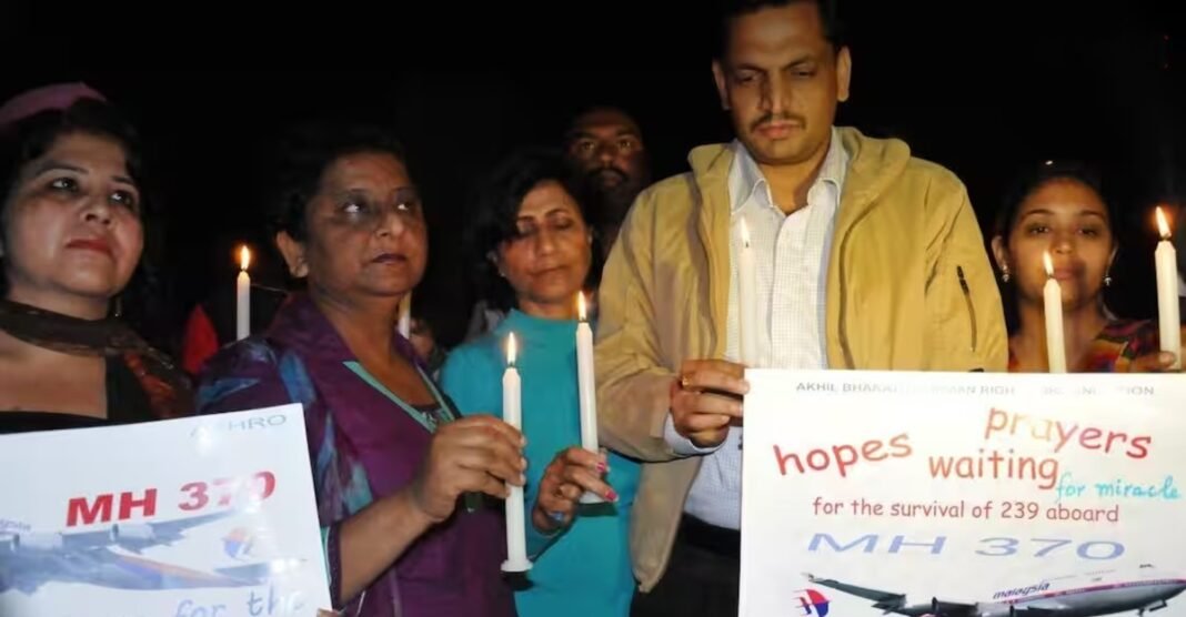 239 लोगों को लेकर उड़ान भरने वाला विमान आखिर कहां गायब हो गया? 12 साल बाद भी नहीं मिला जवाब MH370 Mystery