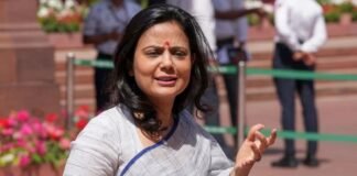 महुआ मोइत्रा के एक पोस्ट से बढ़ी सियासी हलचल! क्या TMC छोड़ने वाली हैं ममता की करीबी नेता? महुआ मोइत्रा