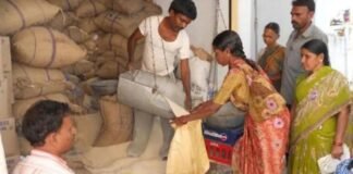 राशन लेने के लिए नहीं लगानी पड़ेगी लंबी लाइन! सरकार ने बदला नियम, जानिए अब कैसे मिलेगा अनाज राशन