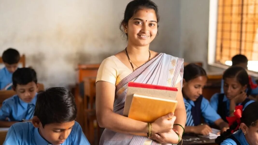 हजारों महिला शिक्षकों के लिए खुशखबरी, कोर्ट के एक फैसले ने बदल दिए नियम दिल्ली HC