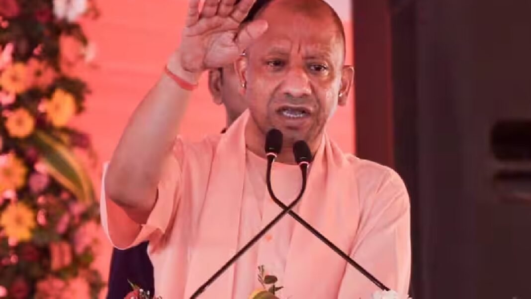बांदा में अखिलेश पर बुरी तरह भड़के सीएम योगी, ‘कब्रिस्तान’ और ‘राम मंदिर’ का ज़िक्र कर दिया बड़ा बयान! सीएम योगी