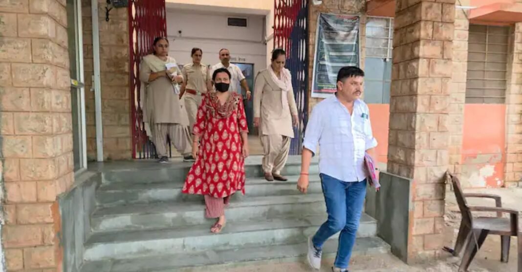 ब्लैकमेल केस में आया चौंकाने वाला मोड़! जेल में बंद नर्स ने डॉक्टर पर लगाए 100 महिलाओं से रेप का आरोप राजस्थान