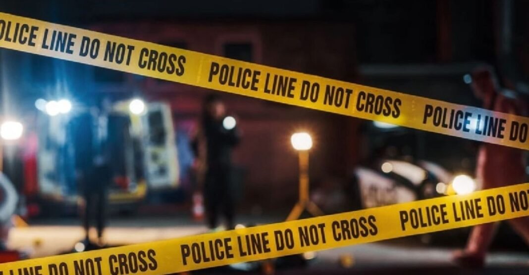 ई-रिक्शा से पार्किंग पहुंची महिला, दूसरी मंजिल पर गई और फिर हुआ कुछ ऐसा कि मच गया हड़कंप Noida News