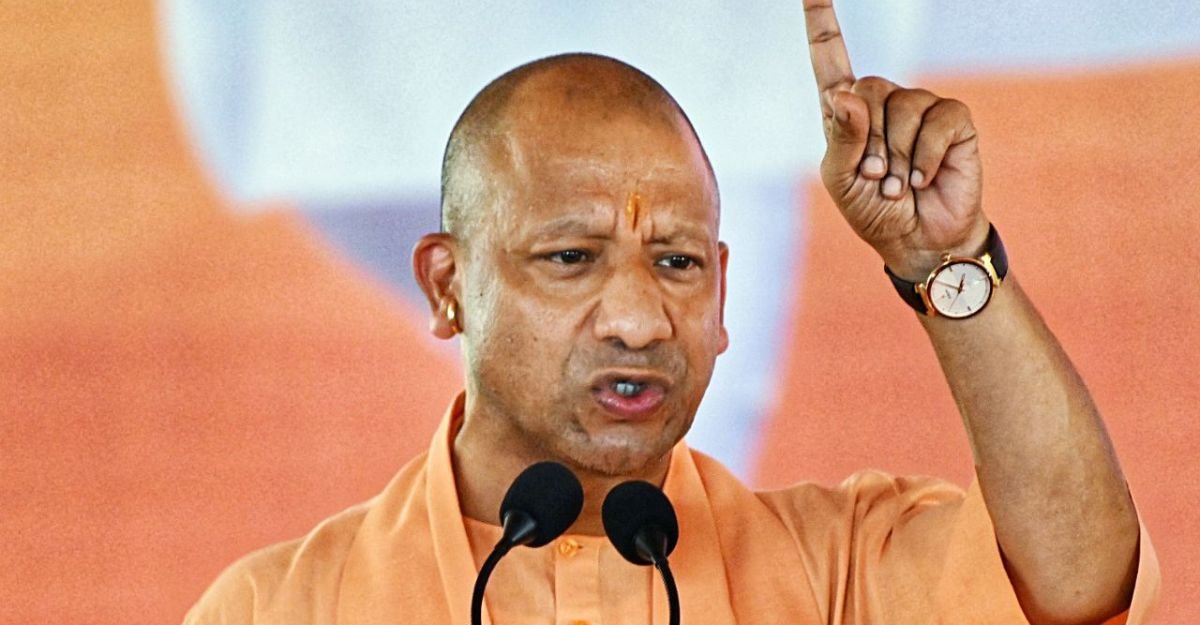 CM योगी आदित्यनाथ CM योगी आदित्यनाथ