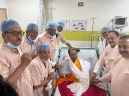 26 दिन बाद आखिर कैसे टूटा सोनम वांगचुक का अनशन? कौन-कौन सी शर्तें पर तैयार हुई सरकार? वीडियो में किए बड़े खुलासे Sonam Wangchuk