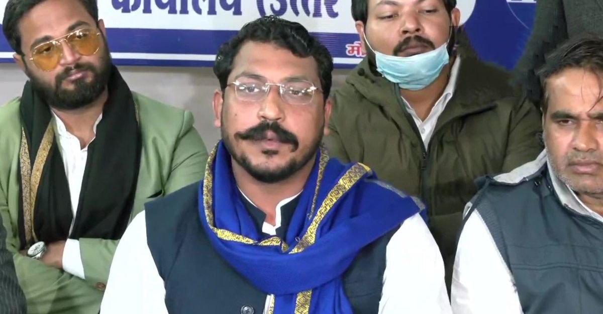 चंद्रशेखर आजाद (Chandrashekhar Azad) चंद्रशेखर आजाद (Chandrashekhar Azad)