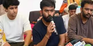 धर्मेंद्र प्रधान के इस्तीफे की खबर सुनकर जश्न में डूबे अभिजीत दीपके, वीडियो हुआ वायरल धर्मेंद्र प्रधान