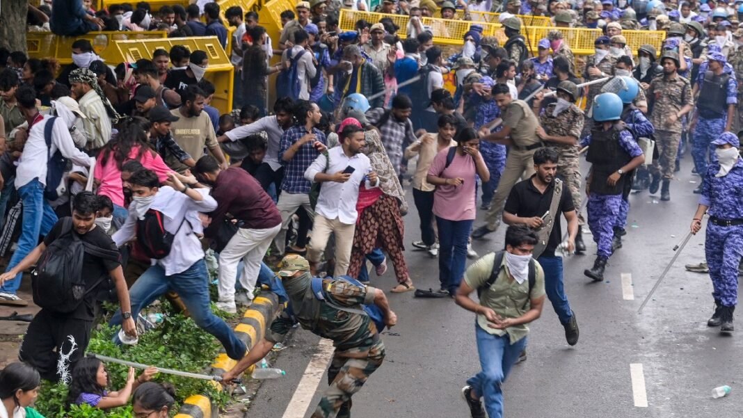 ‘CJP लाठीचार्ज मामला पहुंचा हाई कोर्ट… लेकिन जज ने ऐसा क्या कहा सब रह गए हैरान? CJP