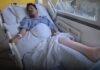 बेंगलुरु में अचानक जमीन में समा गए बीजेपी नेता! जब उठीं दोनों टांगें तो मंत्री और MLA तक हिला प्रशासन बेंगलुरु