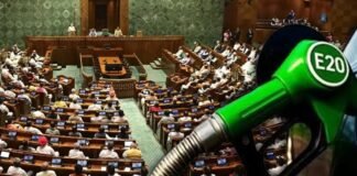क्या अब कभी नहीं मिलेगा पुराना पेट्रोल? संसद में सरकार ने दिया ऐसा जवाब, जानना हर वाहन मालिक के लिए जरूरी पेट्रोल