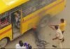 43 बच्चों को लेकर जा रही थी स्कूल बस, अचानक लगी आग… फिर जो हुआ उसने सबको डरा दिया स्कूल बस